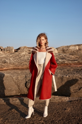 ROSSA Chinchilla Fur Collar Detailed Alpaca Fabric Women's Overcoat