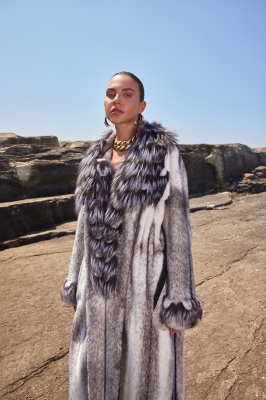 CLIX Arjante Fur Detailed Mink Fur Women's Overcoat