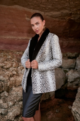 TITO Mink Fur Collar Detailed Python Leather Women's Jacket 
